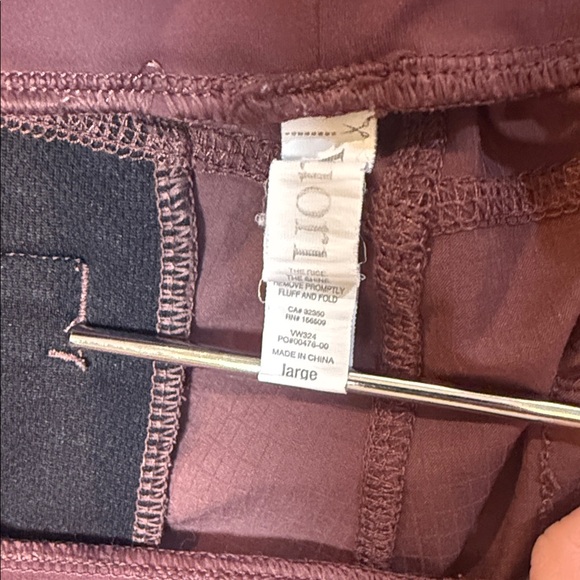 Vuori Women’s Jogger Pants Dusty Rose Mauve Size Large Flawed - Picture 4 of 10